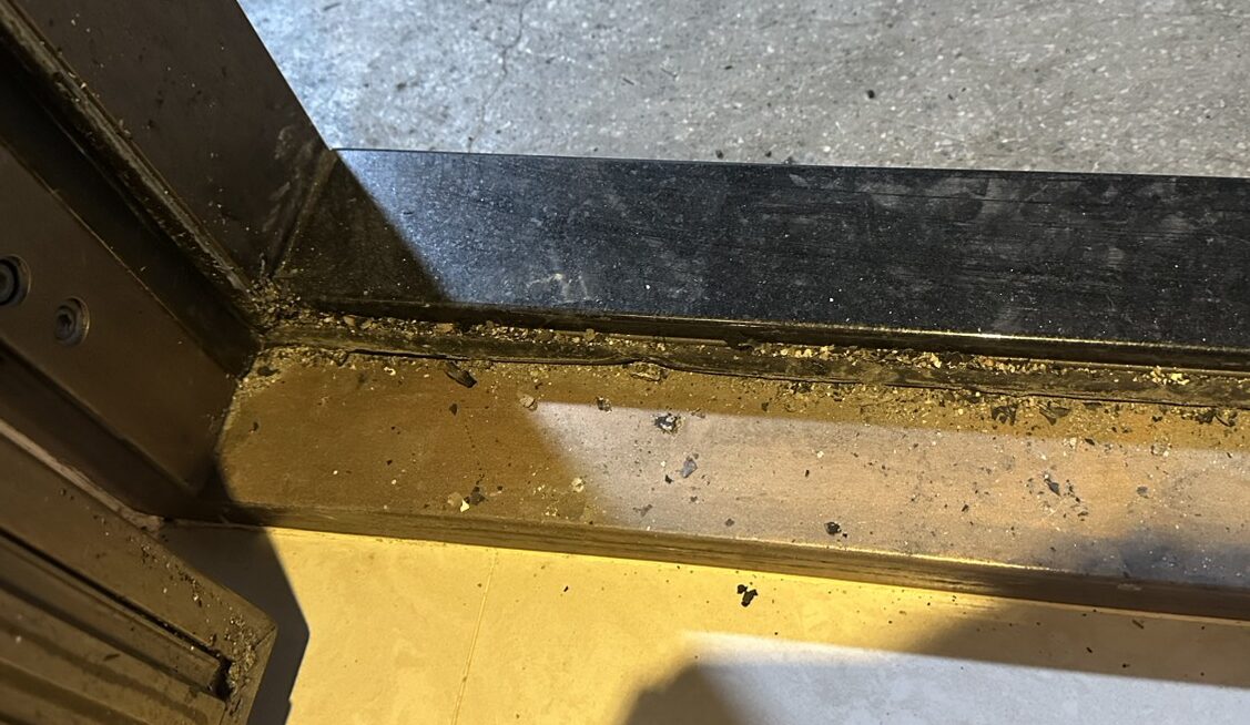Condition of the EPDM airtight seal after the fire